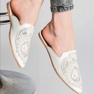 ✨Beaded Pearl Varada Mules by Jeffrey Campbell